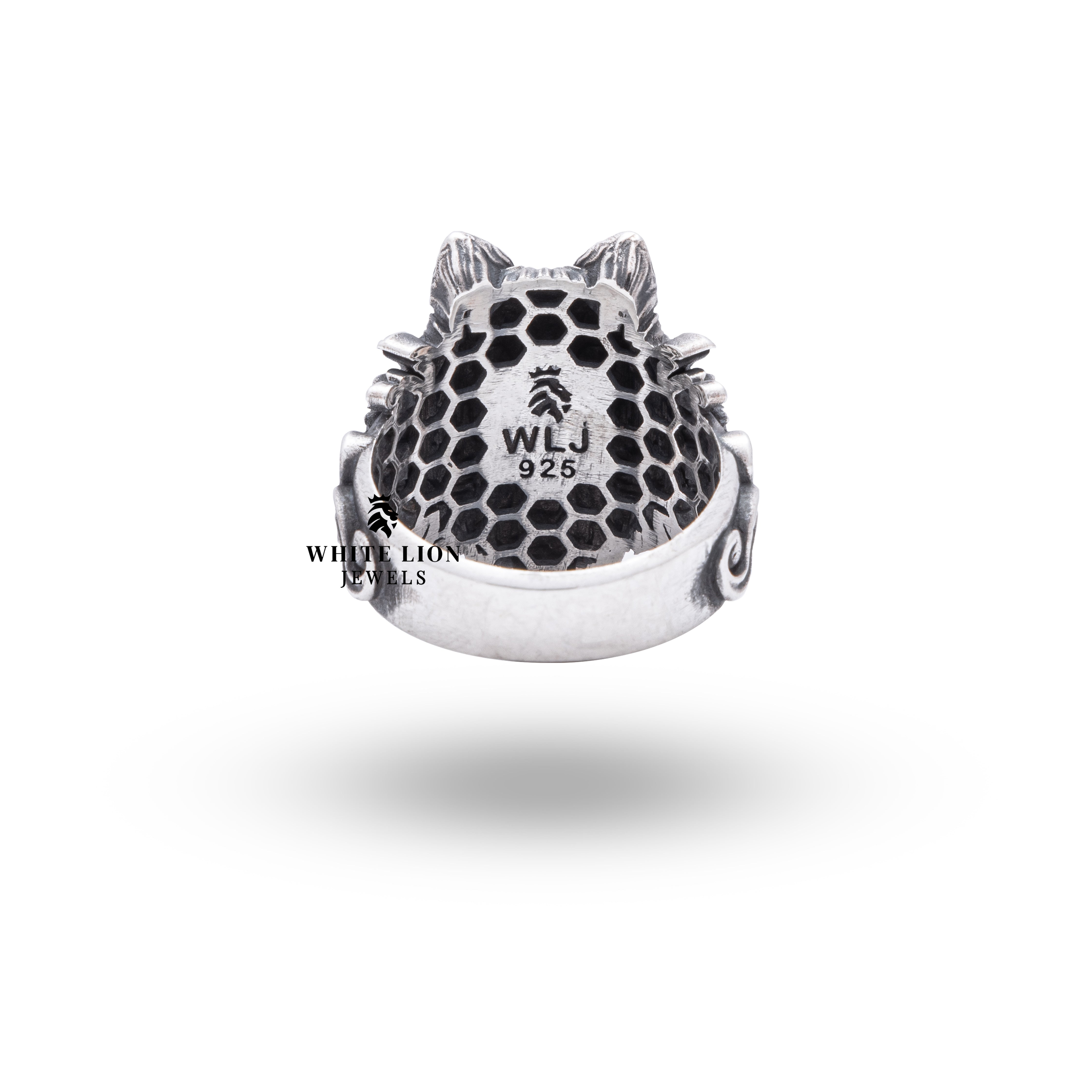 Side view of Angry Wolf Head 925 Sterling Silver Ring showcasing its detailed craftsmanship and oxidized silver finish.