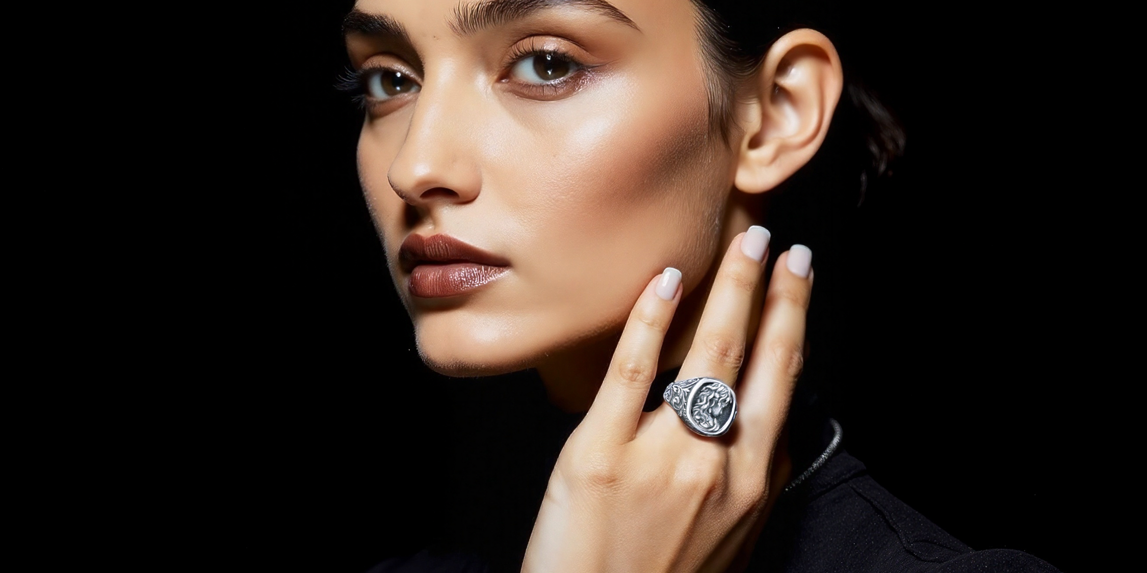 Are Stackable Rings Trendy Now?
