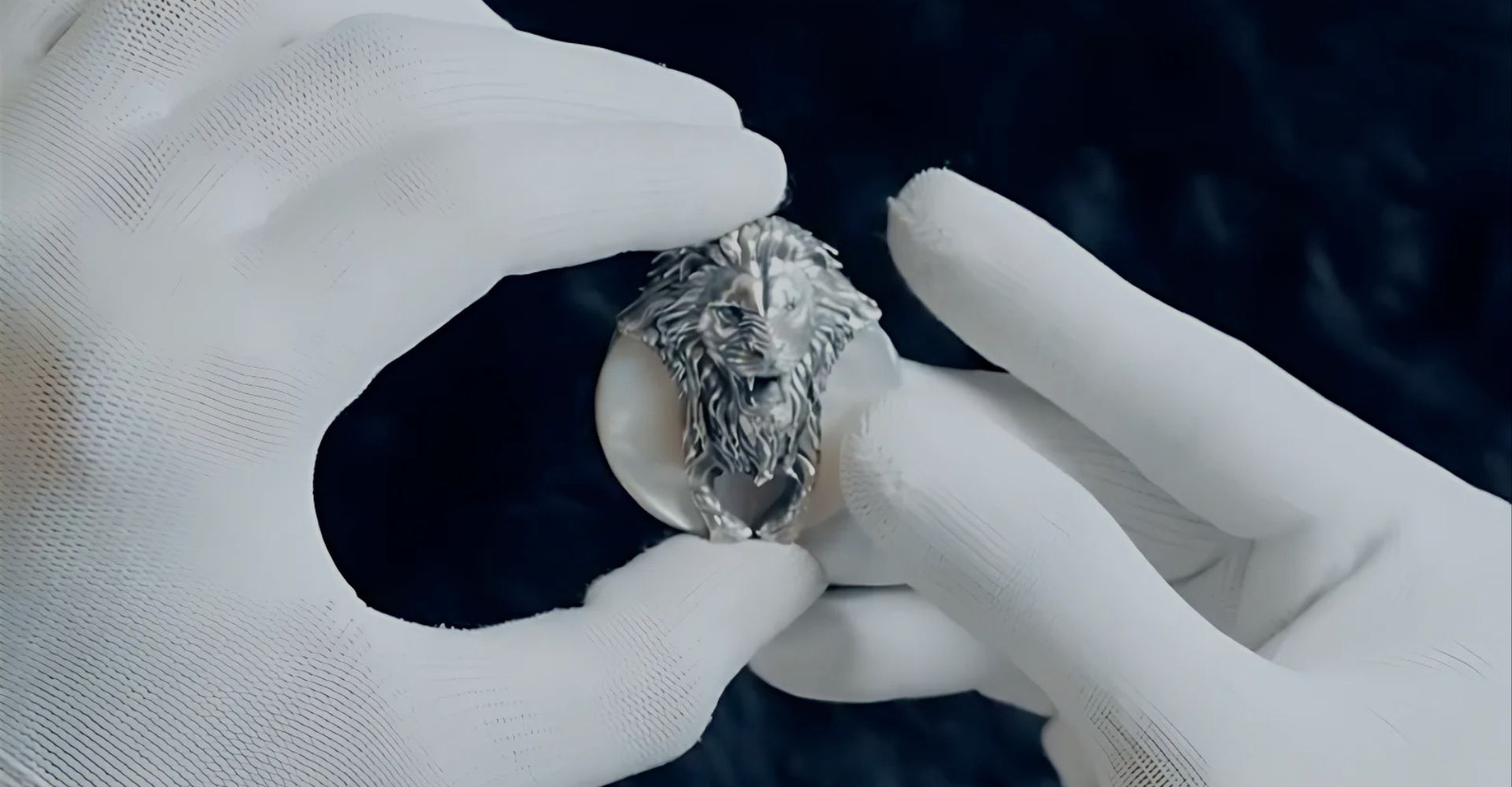 The Dos and Don’ts of Gifting Silver Jewellery: A Practical Guide