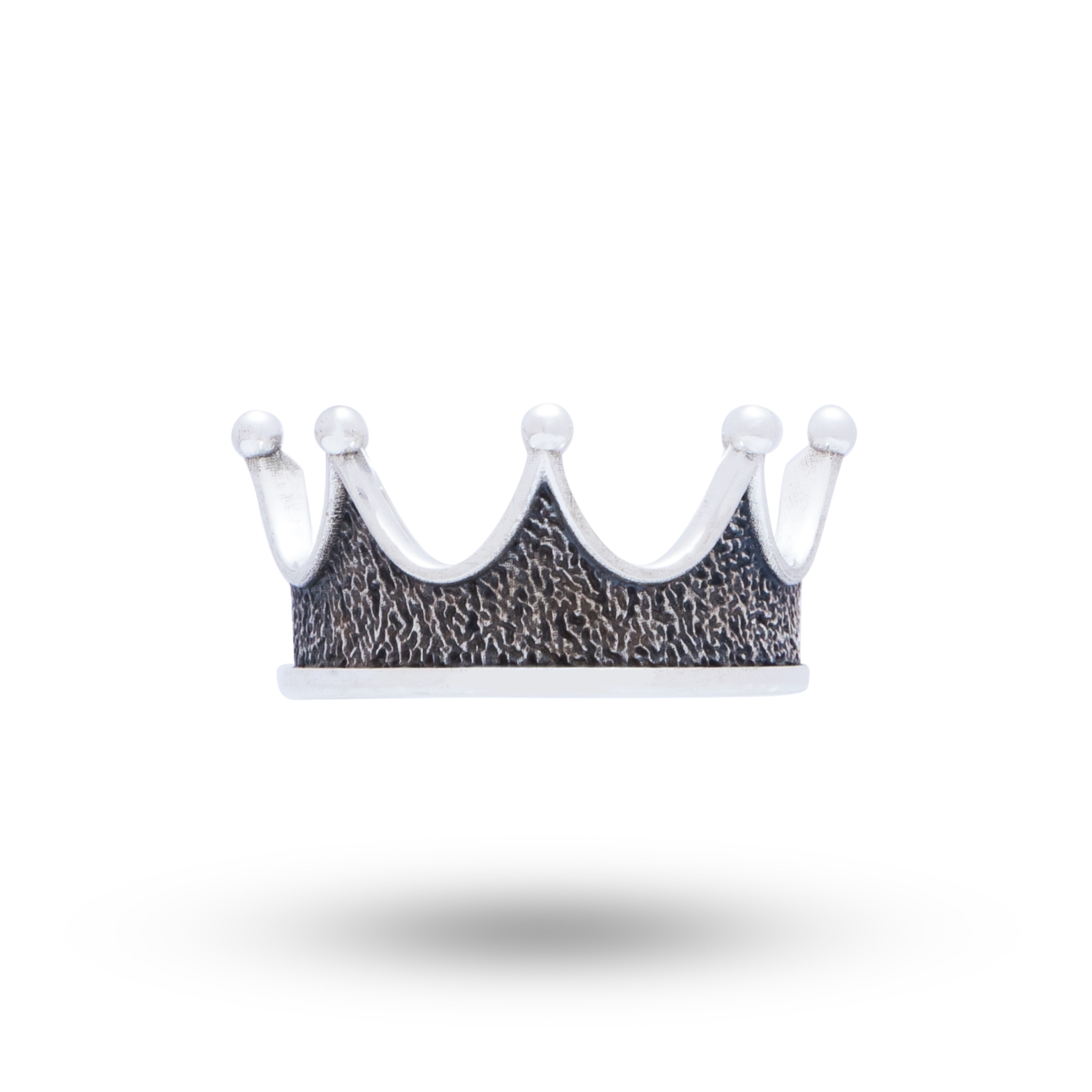 King Crown 925 Sterling Silver Ring with oxidized finish, showcasing elegant design.craftsmanship.
