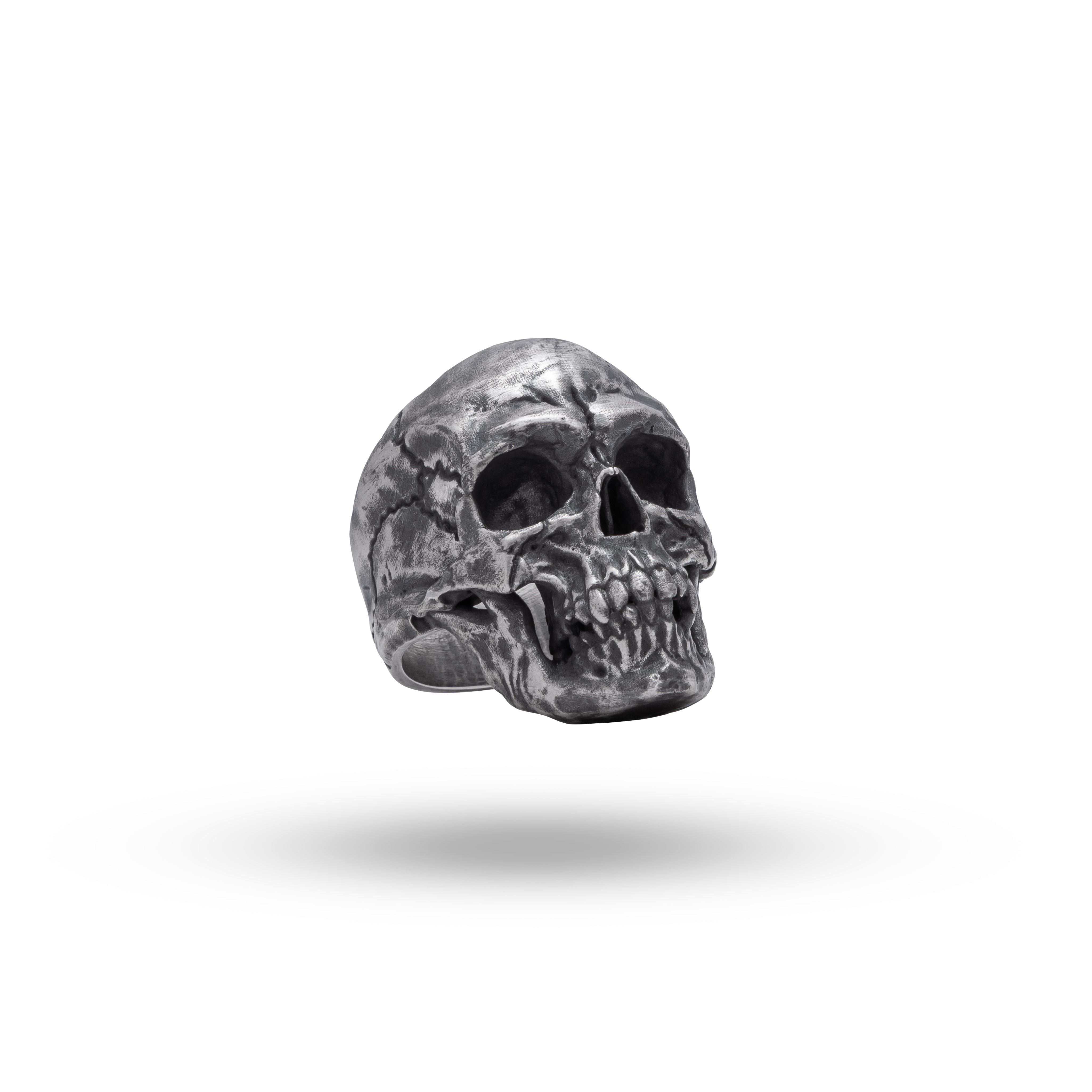Front view of Closed Jaw Crack Gothic Skull Head 925 Sterling Silver Ring