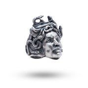 Medusa 925 Sterling Silver Ring with oxidized finish and intricate design, 19g.