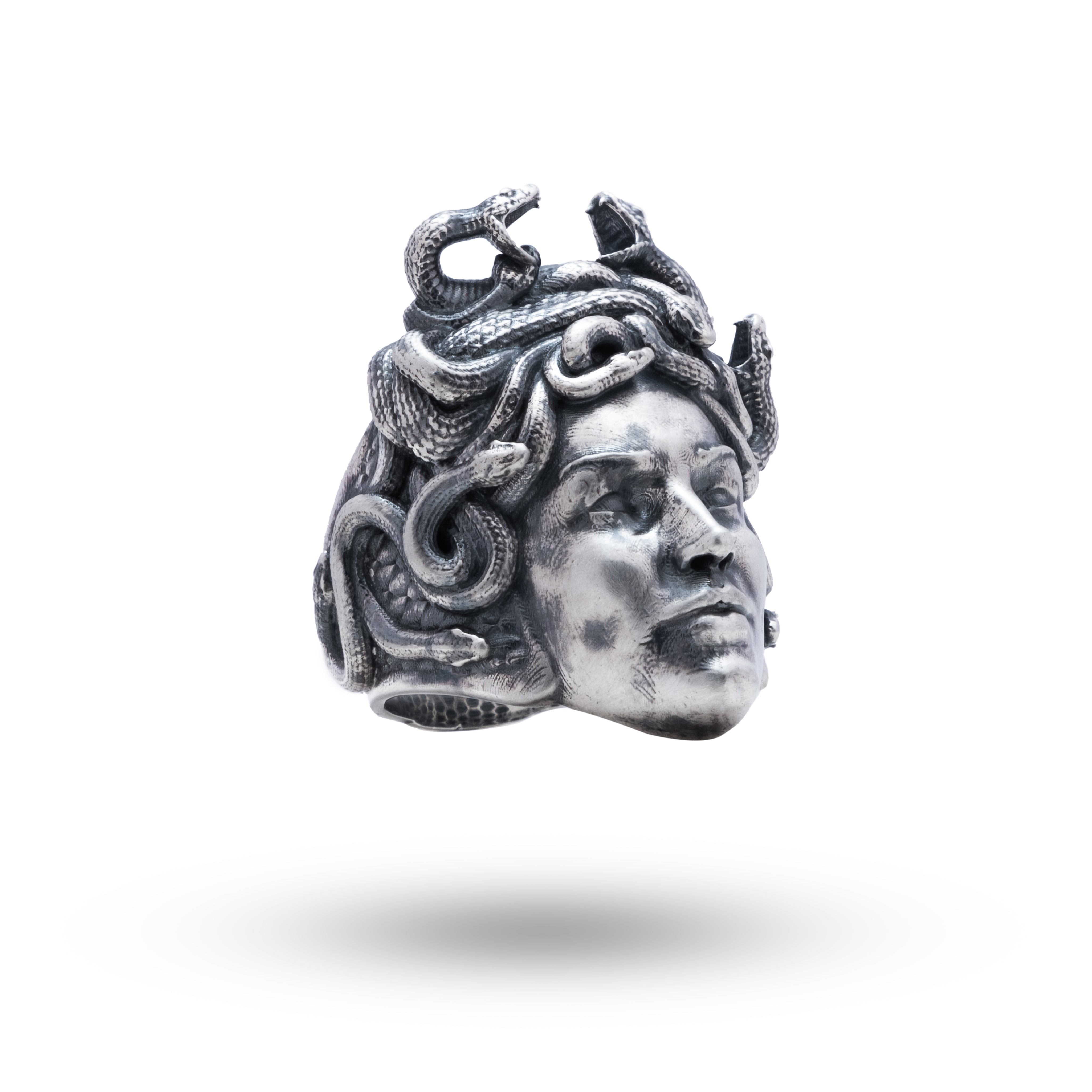 Medusa 925 Sterling Silver Ring with oxidized finish and intricate design, 19g.