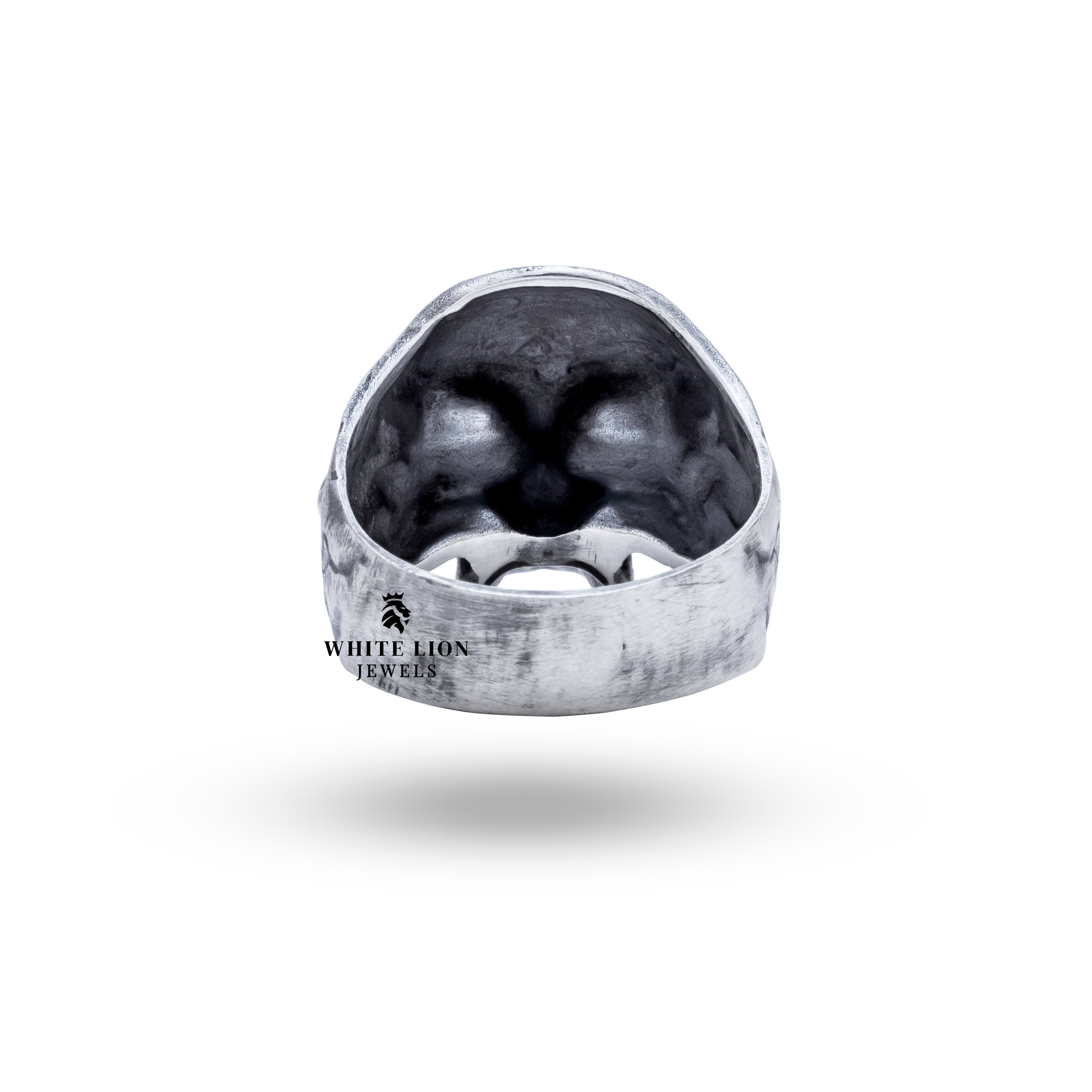 Flames Skull 925 Sterling Silver ring in brand box, ready for gifting