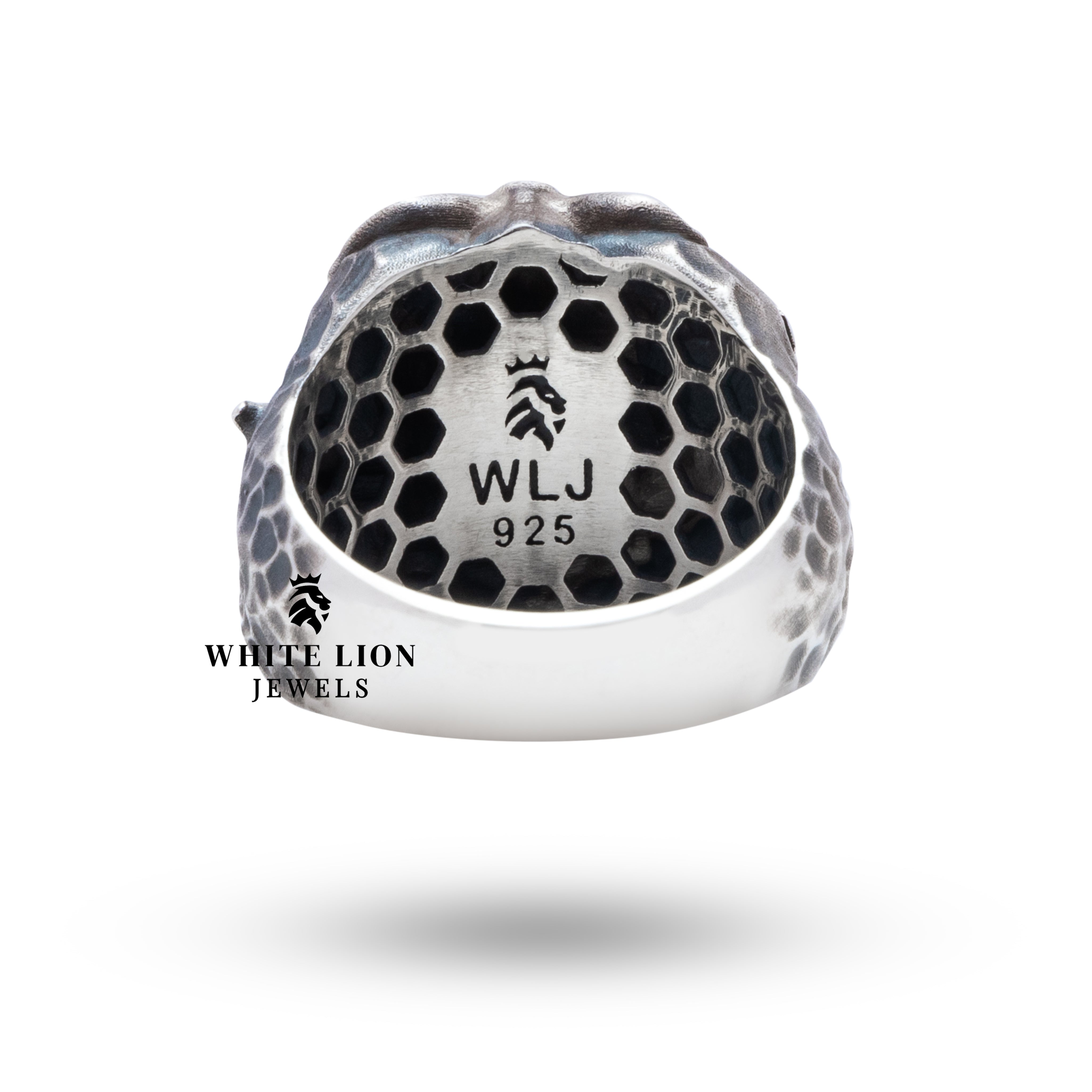 Lifestyle image of Jungle Safari Animals 925 Sterling Silver Ring paired with a casual jungle-inspired outfit.