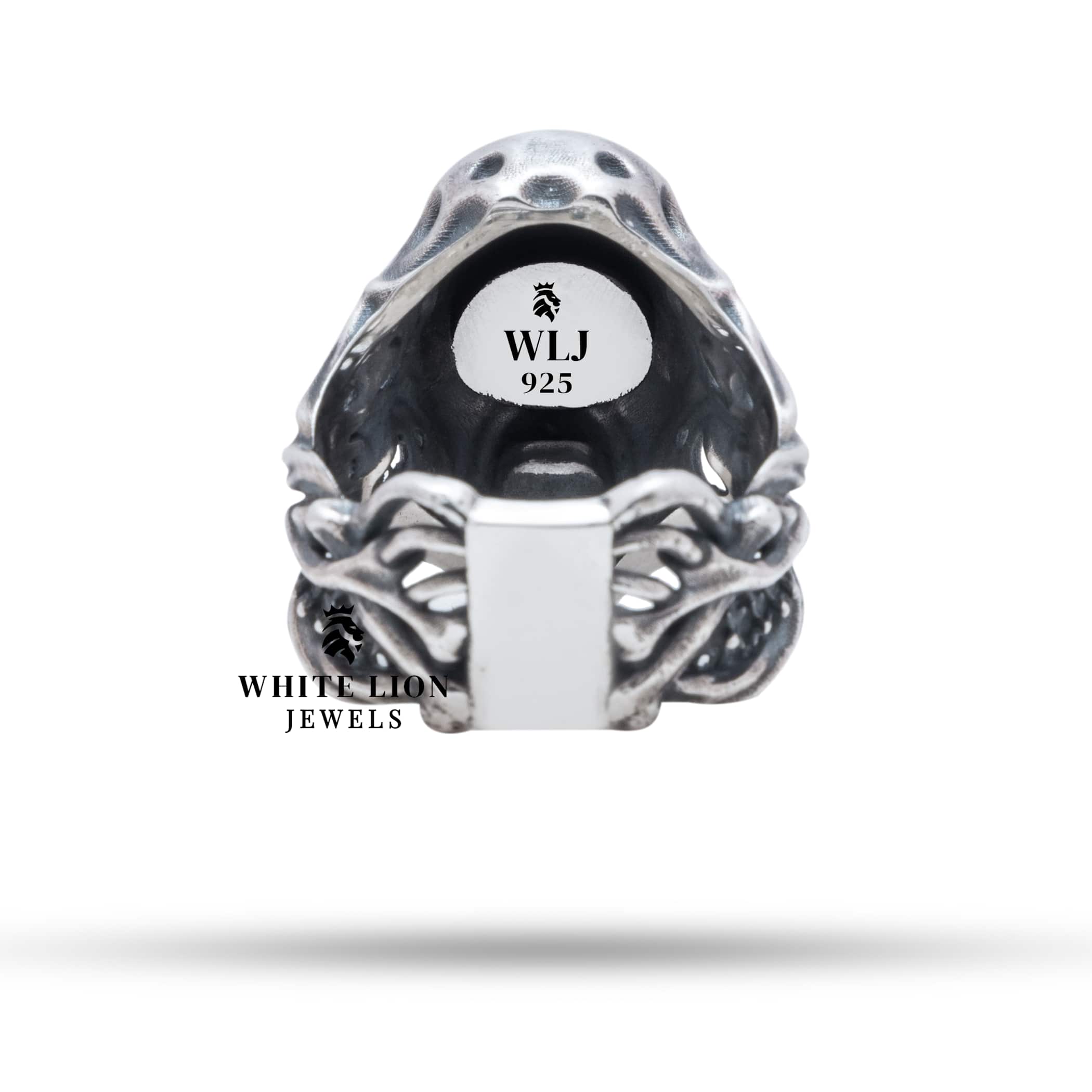Lifestyle image of Screaming Man 925 Sterling Silver Ring styled with modern fashion for an artistic and expressive look