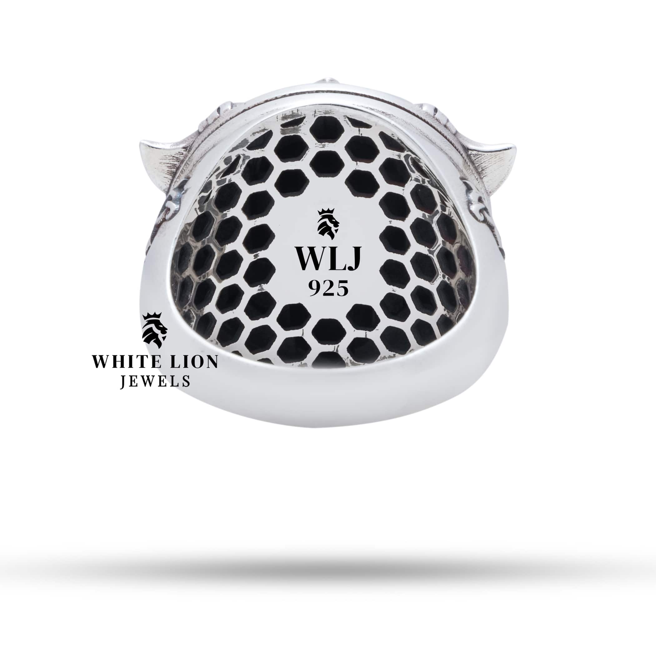 Zoom in on the Vikings 925 Sterling Silver Ring showcasing the artisanal detailing and oxidized finish