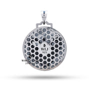 Close-up of Elephant Love Animal 925 Sterling Silver Pendant, highlighting intricate design and clear protective coating.