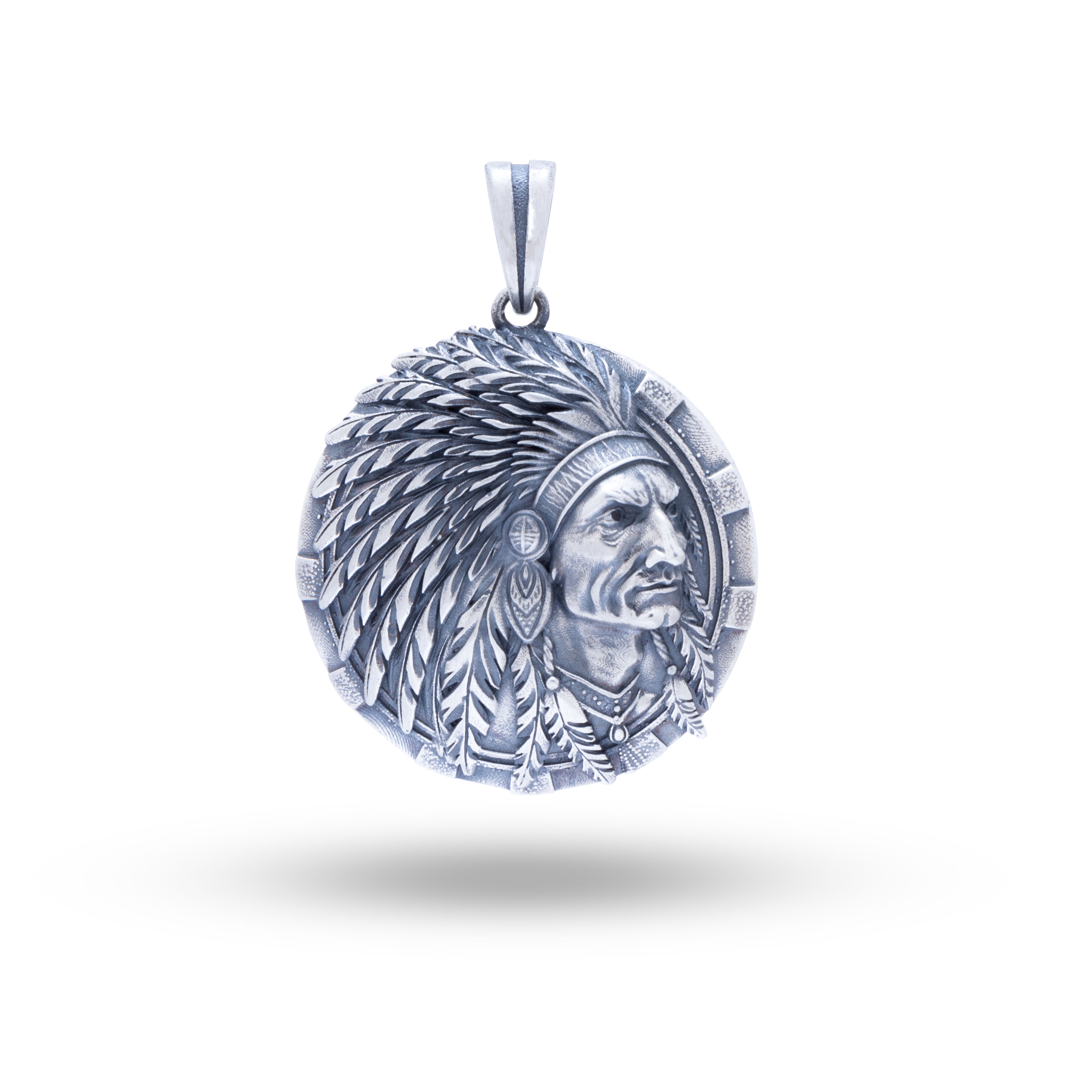 American Indian 925 Sterling Silver pendant with intricate design, oxidized finish, and nickel-free quality.