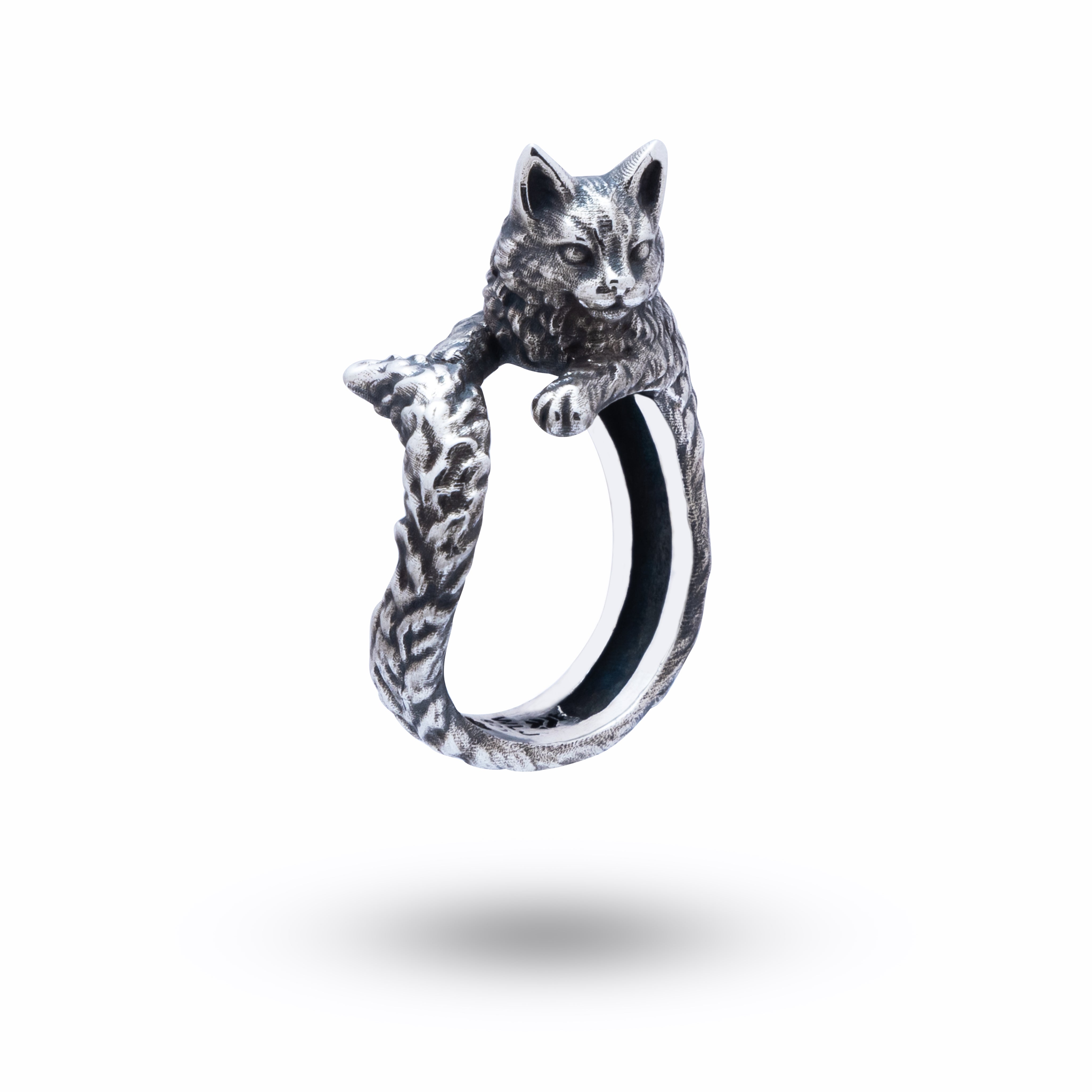 Front view of Cat 925 Sterling Silver Ring in oxidized silver with feline design