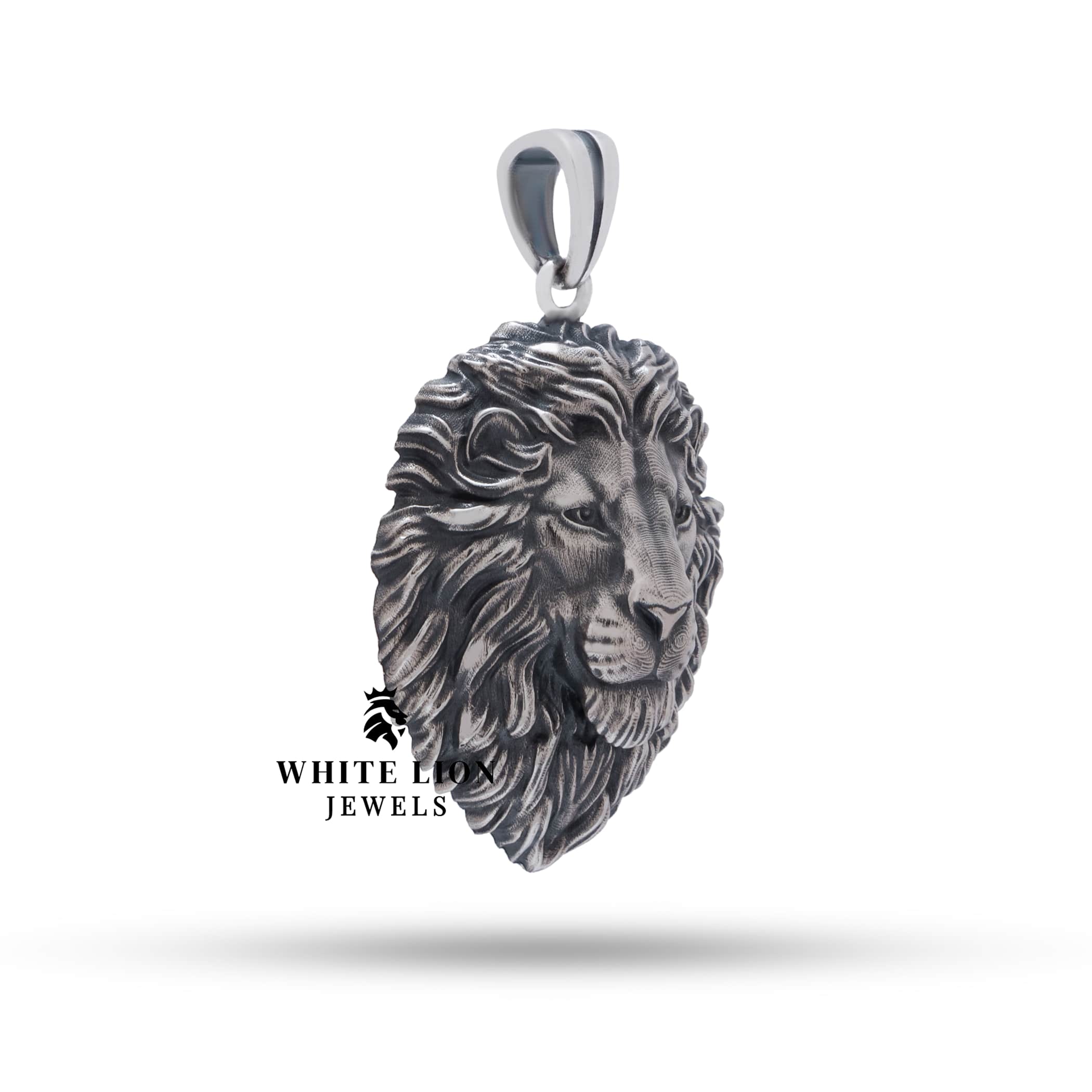 Side view of Calm Lion Jungle Animal 925 Sterling Silver Pendant, showcasing oxidized silver finish