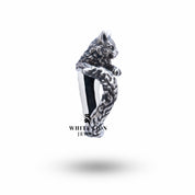 Cat 925 Sterling Silver Ring displayed on finger showcasing design and fit