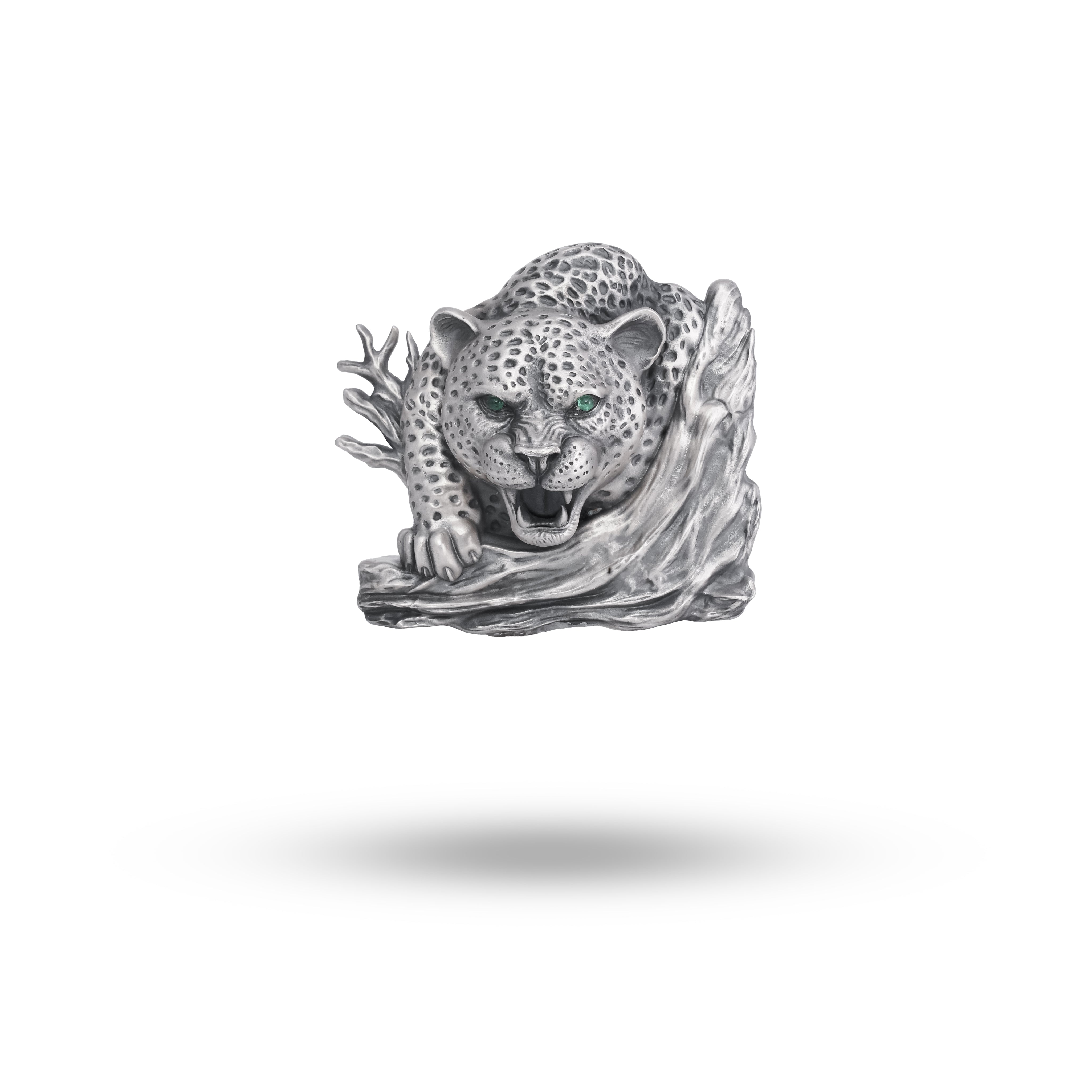 Elegant 3D Panther Brooch made of 925 Sterling Silver, showcasing artisan craftsmanship.
