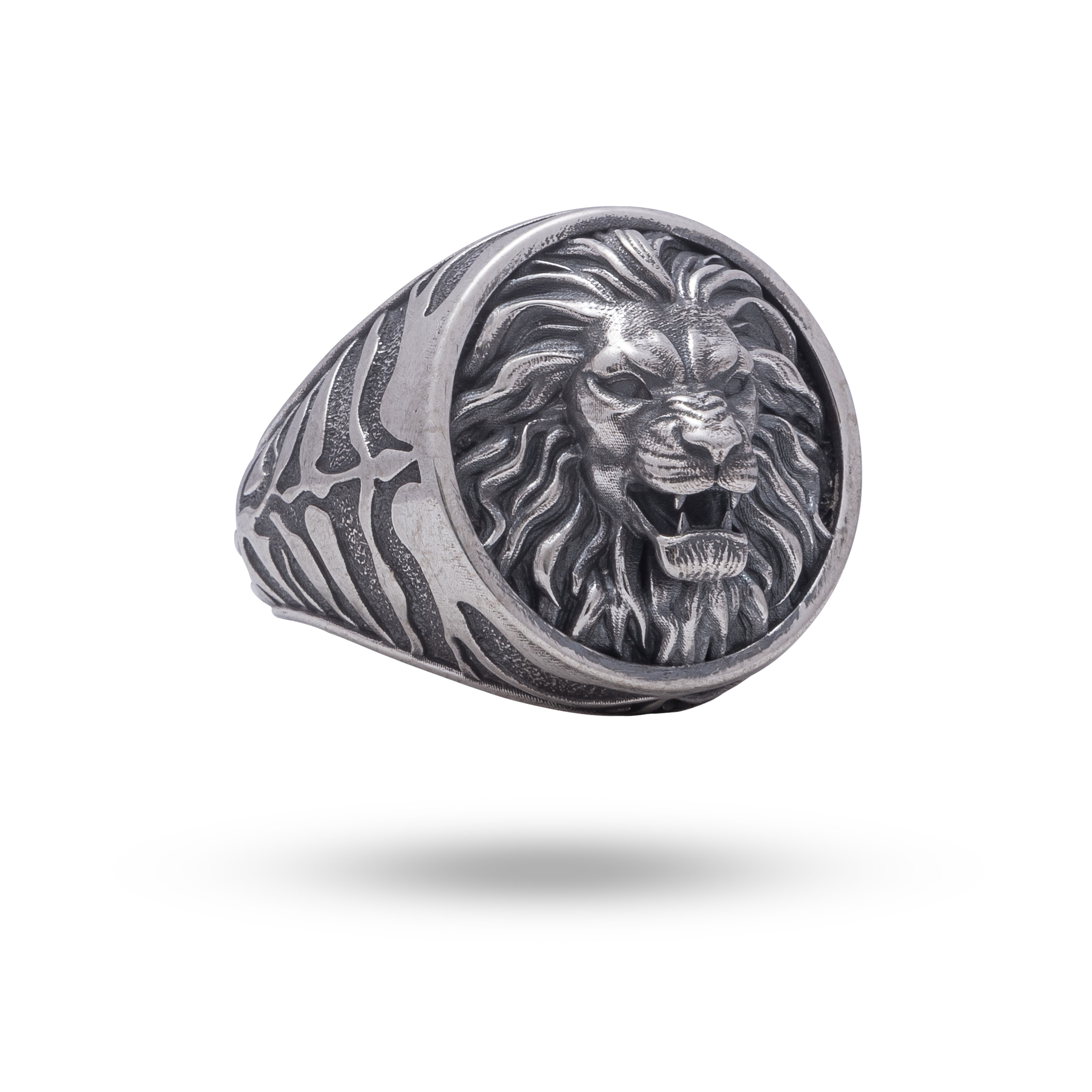 Front view of Roaring Lion King Animal 925 Sterling Silver Ring with intricate lion design