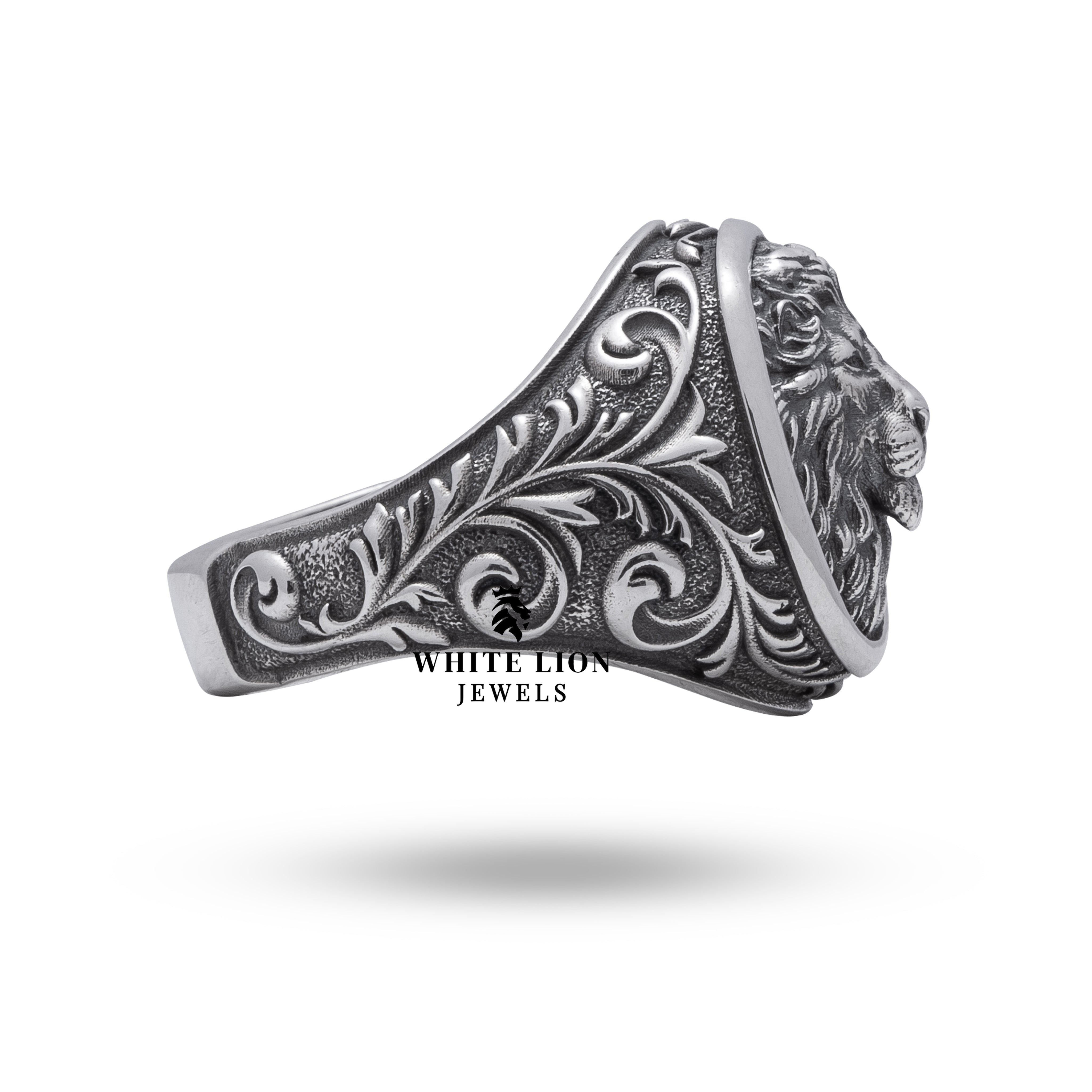Elegant side angle of 925 Sterling Silver lion ring with intricate details.