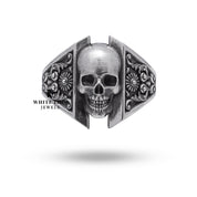 Side view of Flower Filigree Skull Ring highlighting the oxidized silver finish.