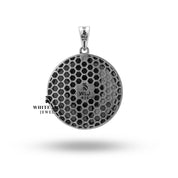 925 Sterling Silver Lion King Pendant with artistry detailing for fashion jewelry enthusiasts.