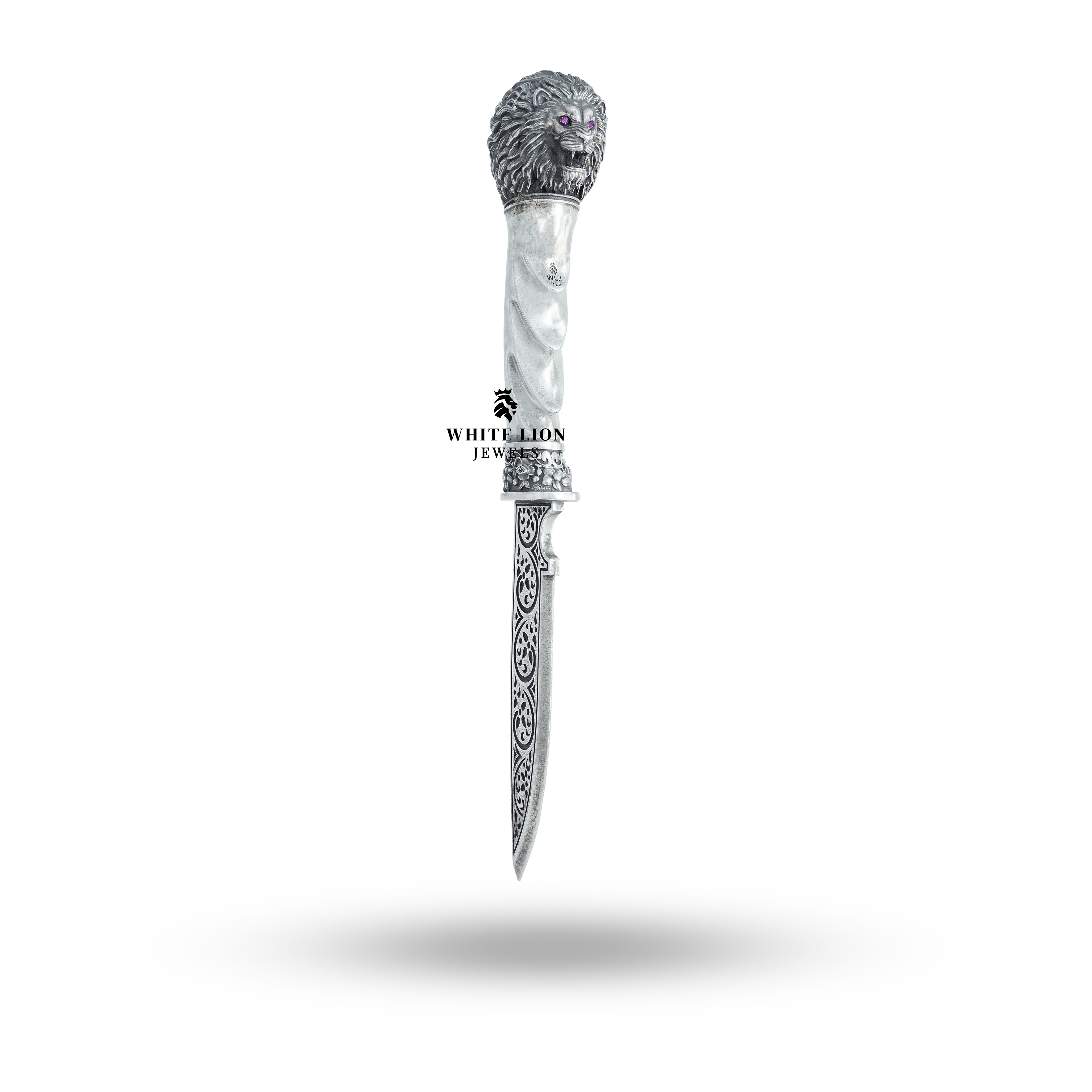 Lion Head Katar displayed with its protective box, highlighting its luxury packaging.