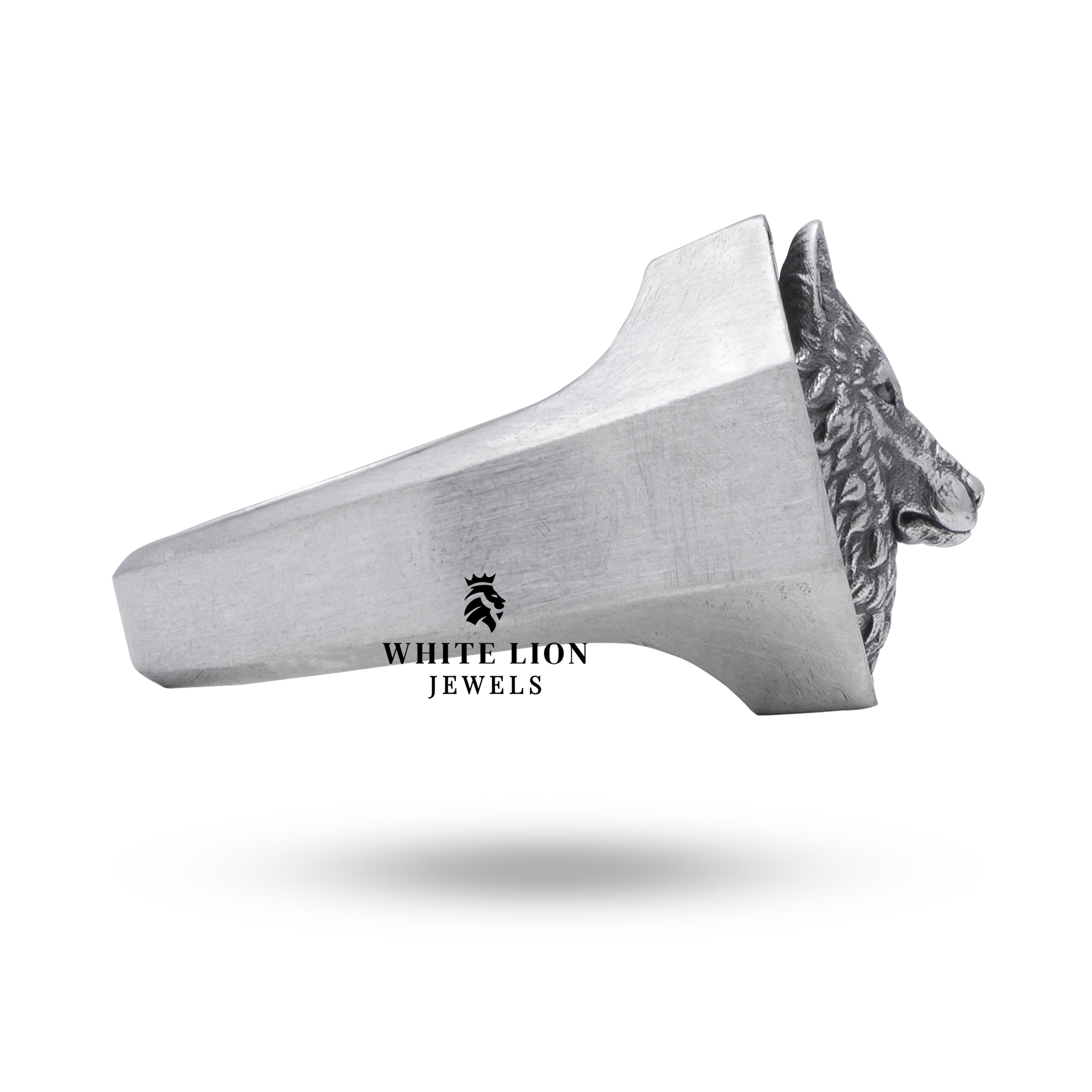Close-up of Wolf Head Animal Ring emphasizing intricate design and quality