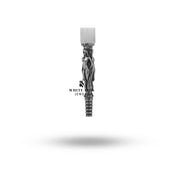 Intricately designed shisha mouth tip with a classic pipe shape