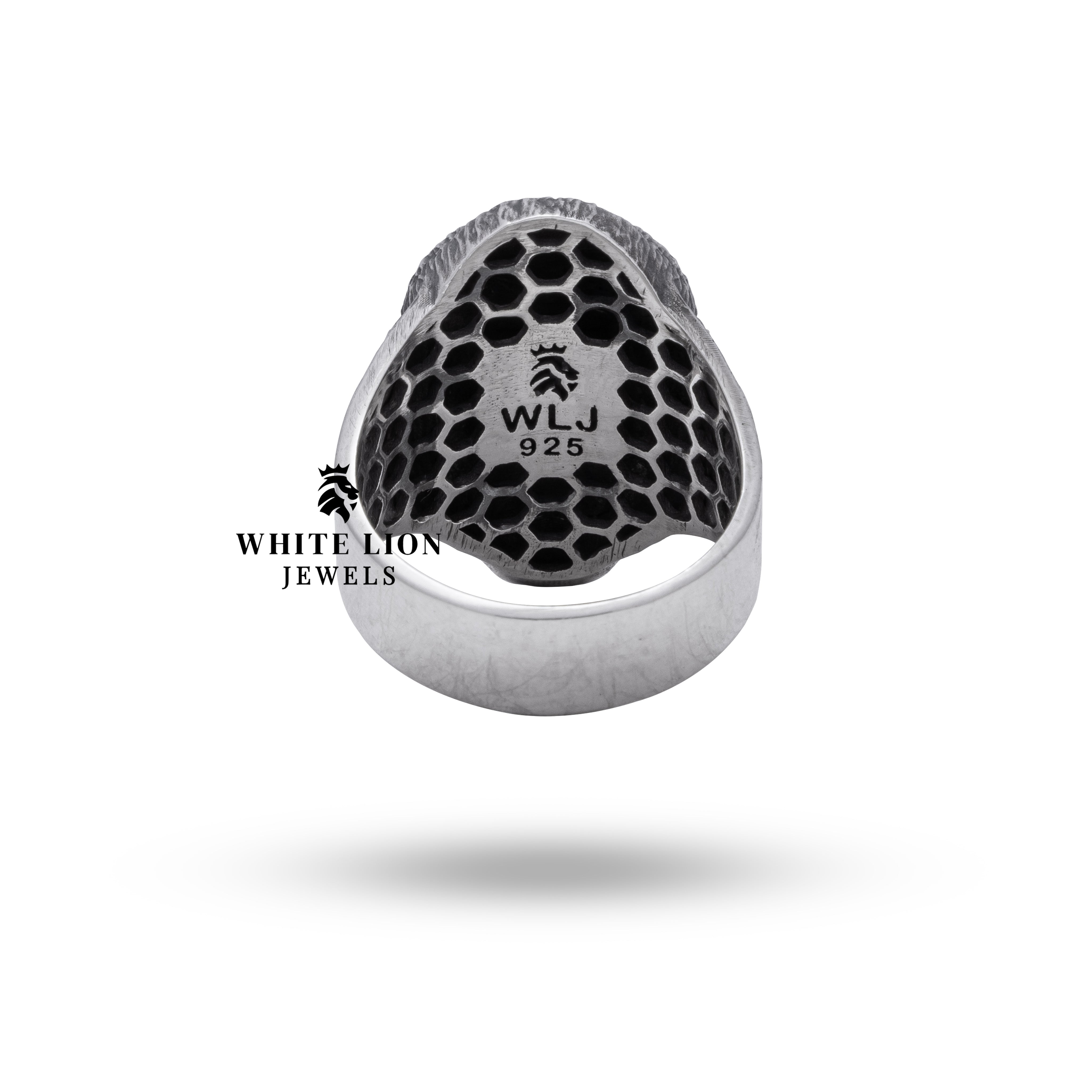 Sterling Silver Gorilla Ring with Detailed Craftsmanship