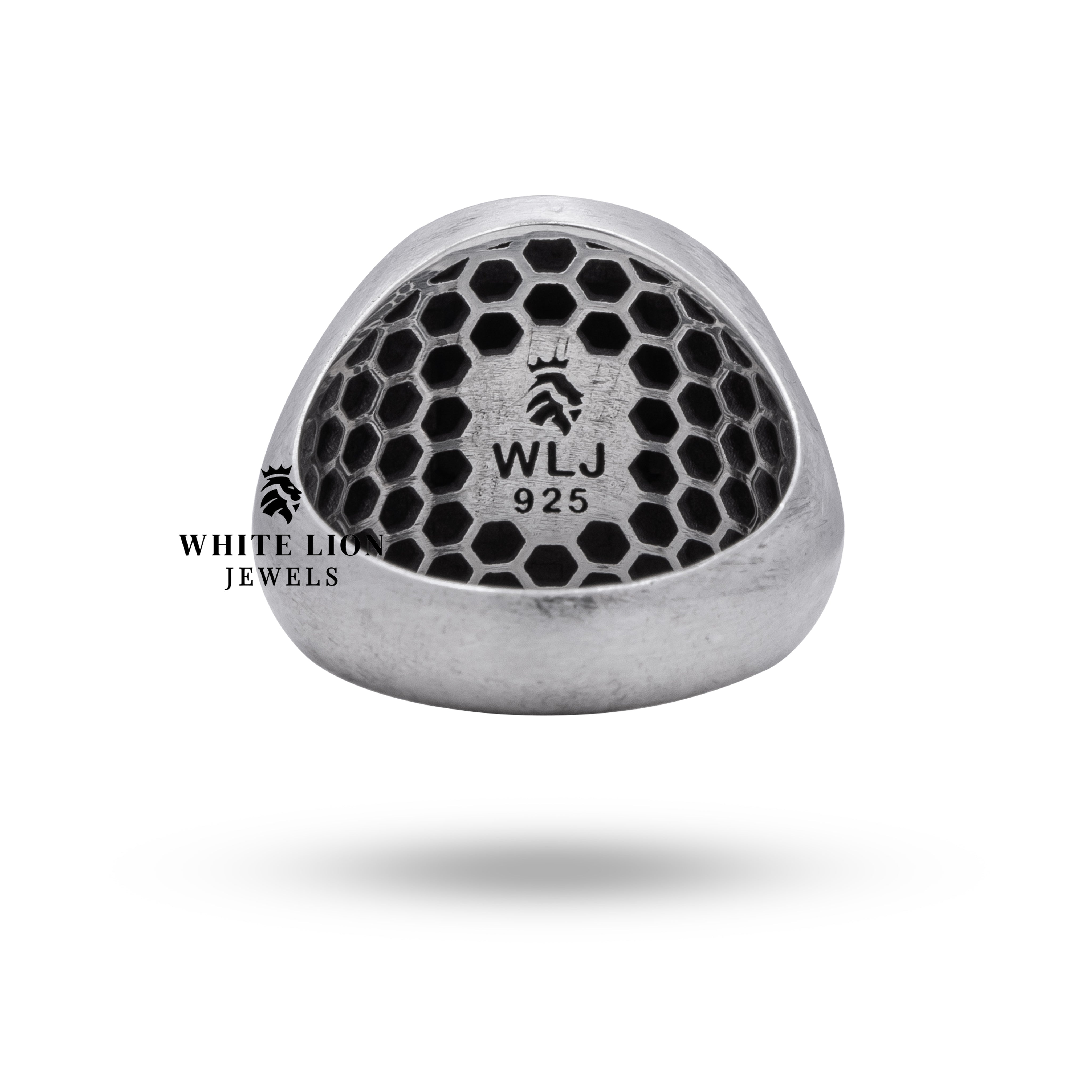 Side view of Medusa Gorgon Snakes 925 Sterling Silver Ring highlighting design and craftsmanship