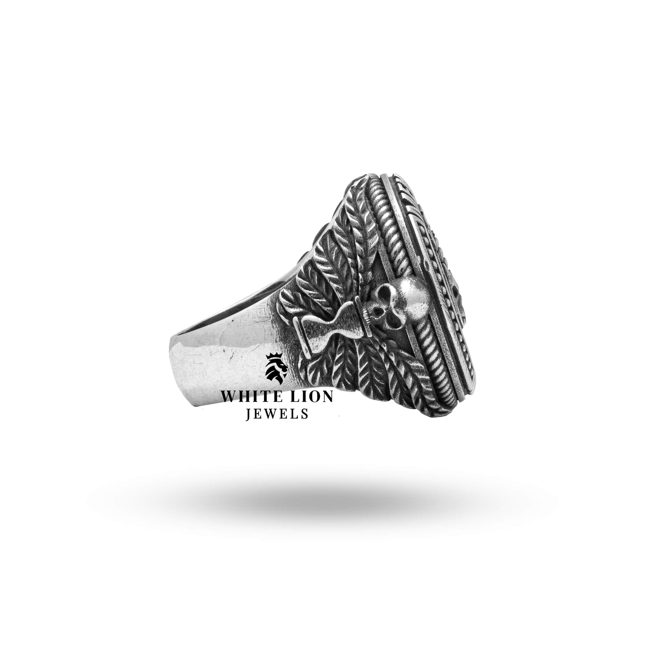White Lion Jewels Signature Zodiac Scorpio Ring in 925 Sterling Silver