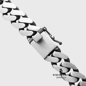 Elegant Silver Necklace with Bold Style Cuban Link Chain