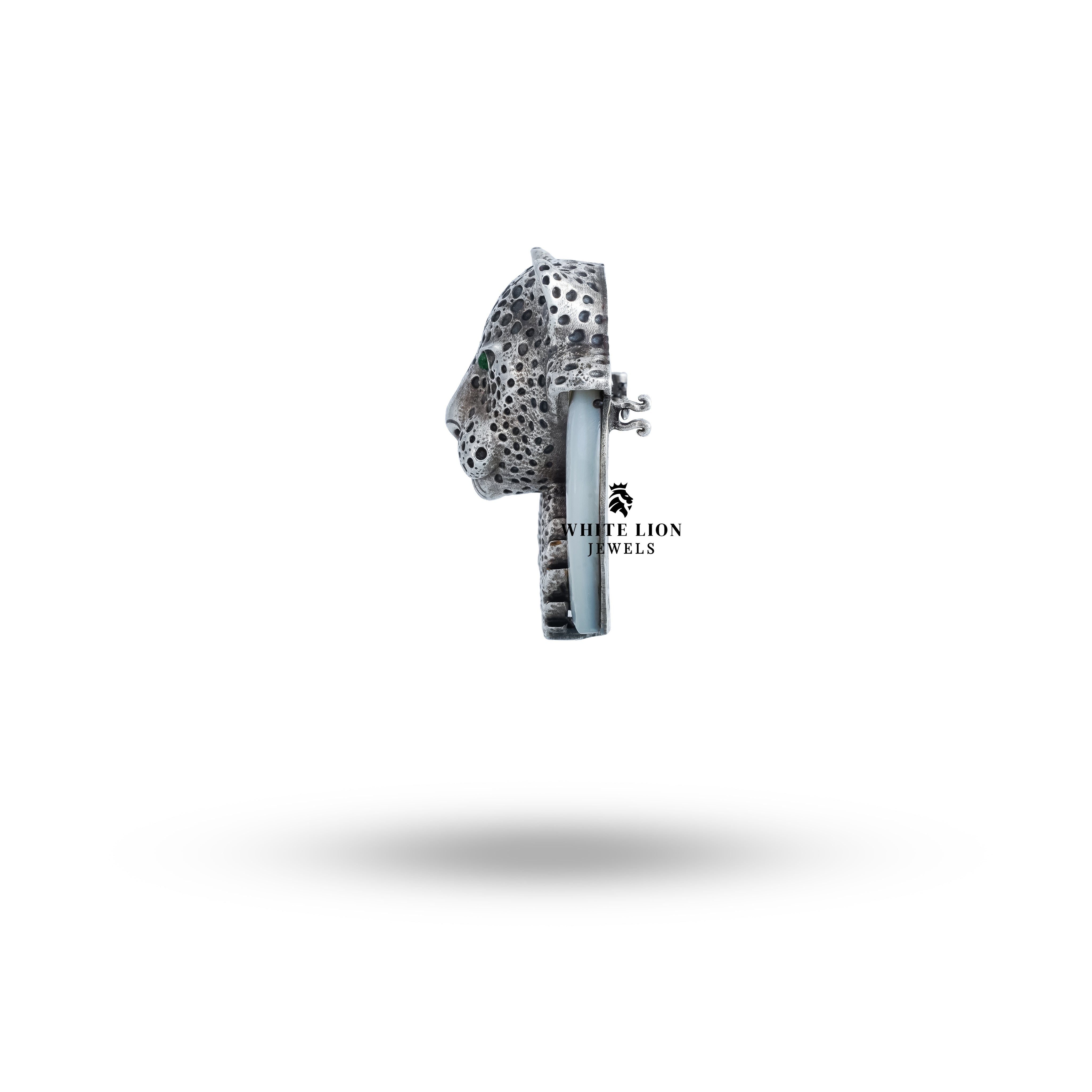 Oxidized Silver Elegant Panther Brooch highlighting its unique finish