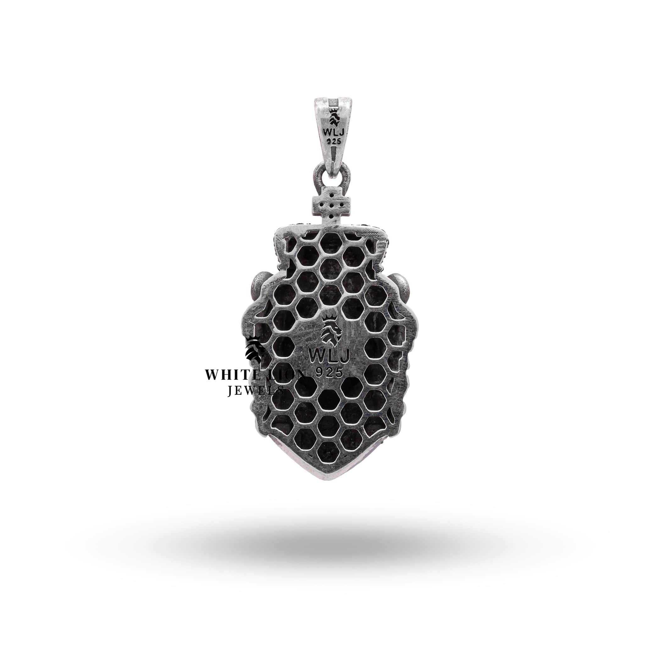 Lifestyle image of Calm Lion King Crown Jungle Animal Pendant worn, demonstrating elegance and style.