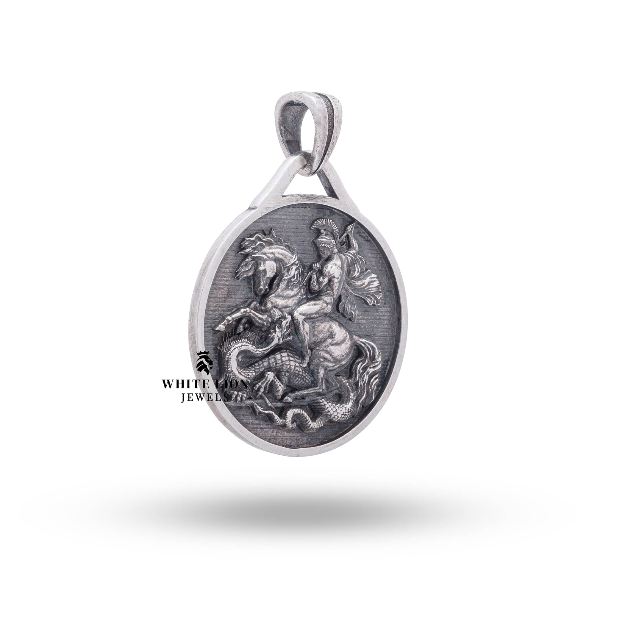 Side view of the St George 925 Sterling Silver Round Pendant, highlighting its round shape and 3.0 cm diameter.