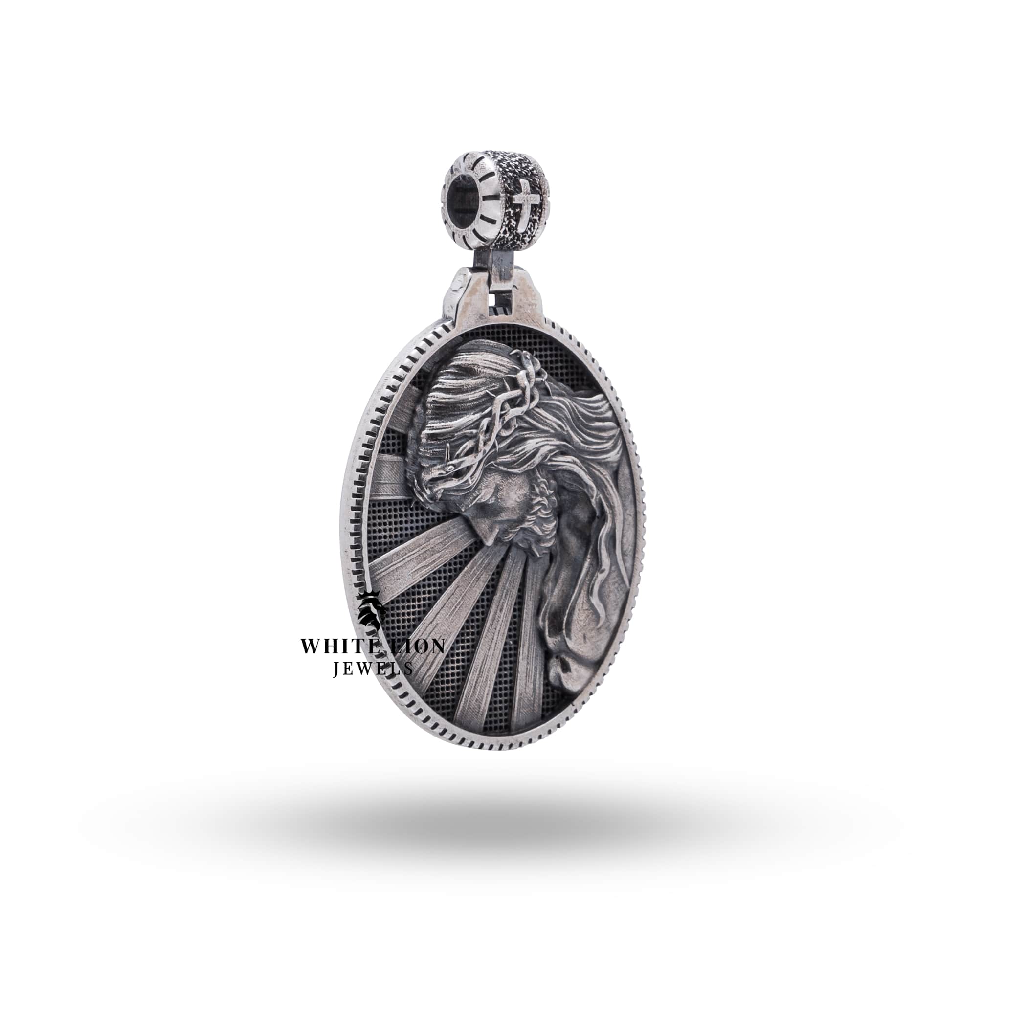 Side view of Jesus Face Rays 925 Sterling Silver Pendant highlighting oval shape and detailed craftsmanship.