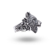 Angled view of Angry Wolf Head 925 Sterling Silver Ring emphasizing its bold design and handcrafted details.