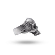 Model wearing Half Jaw Crack Eye sterling silver ring, illustrating its bold, edgy look