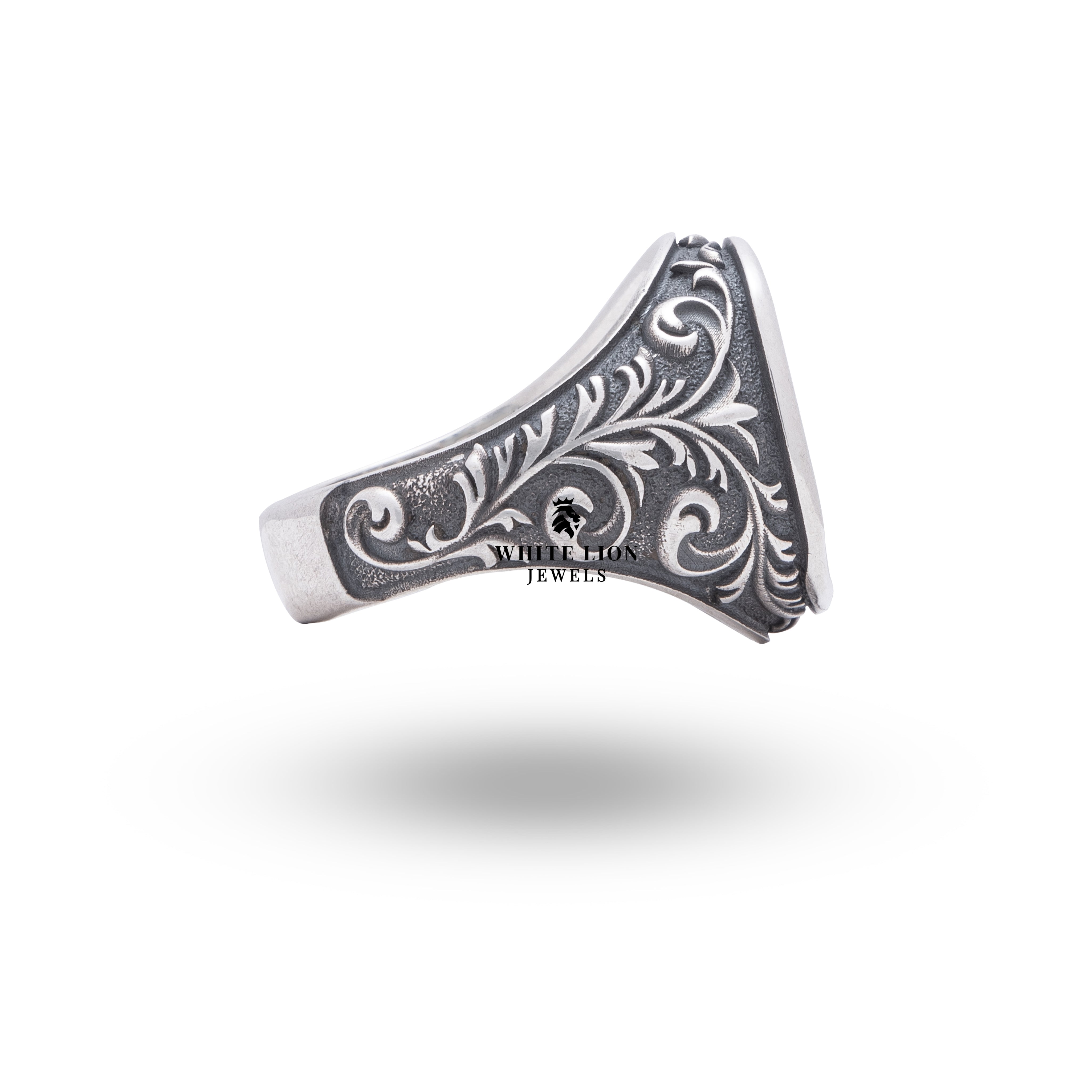 Gryphon Lion 925 Sterling Silver Ring worn on hand, displaying its elegant and bold presence.