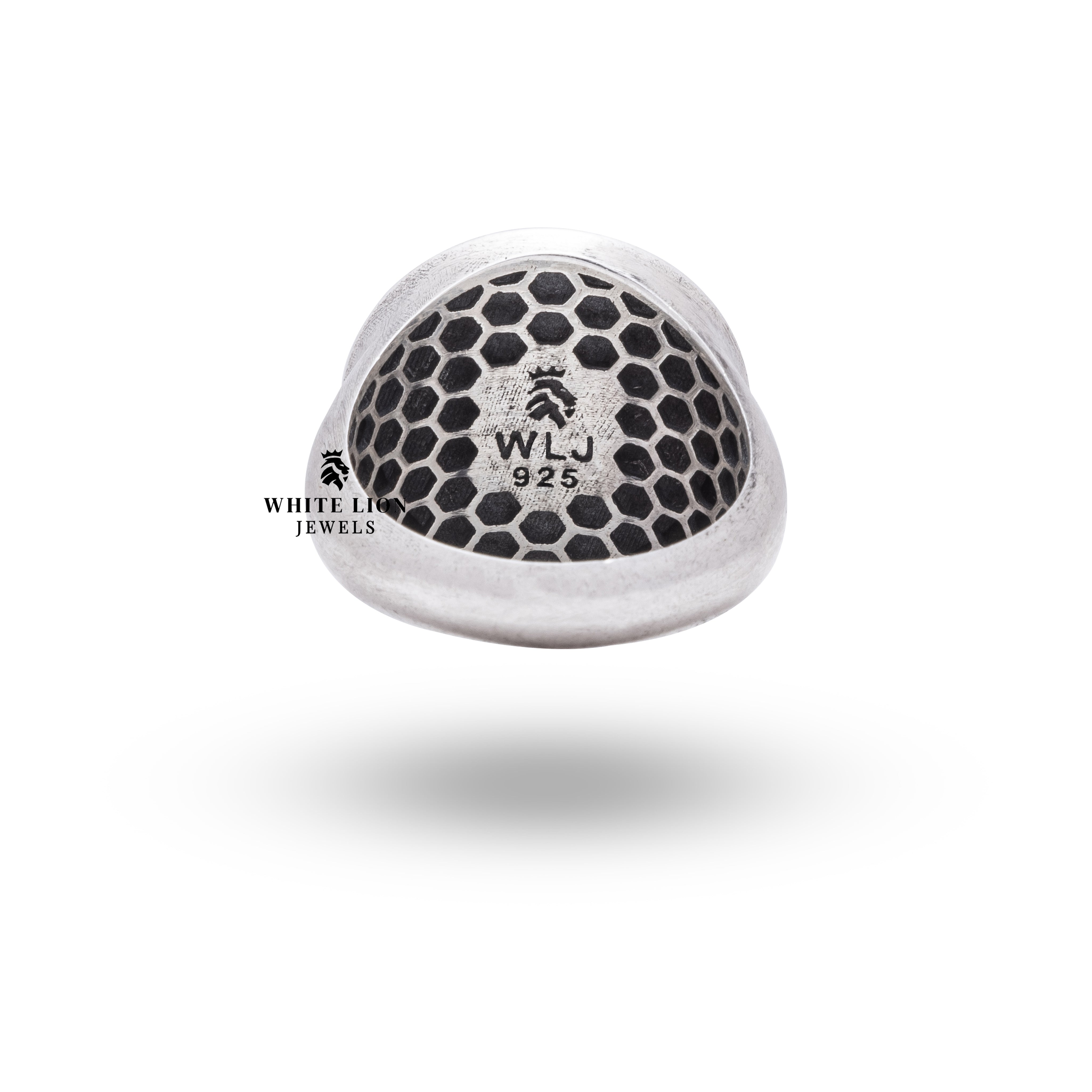 Styling of Horse Head 925 Sterling Silver Ring with casual wear depicting its versatile elegance.