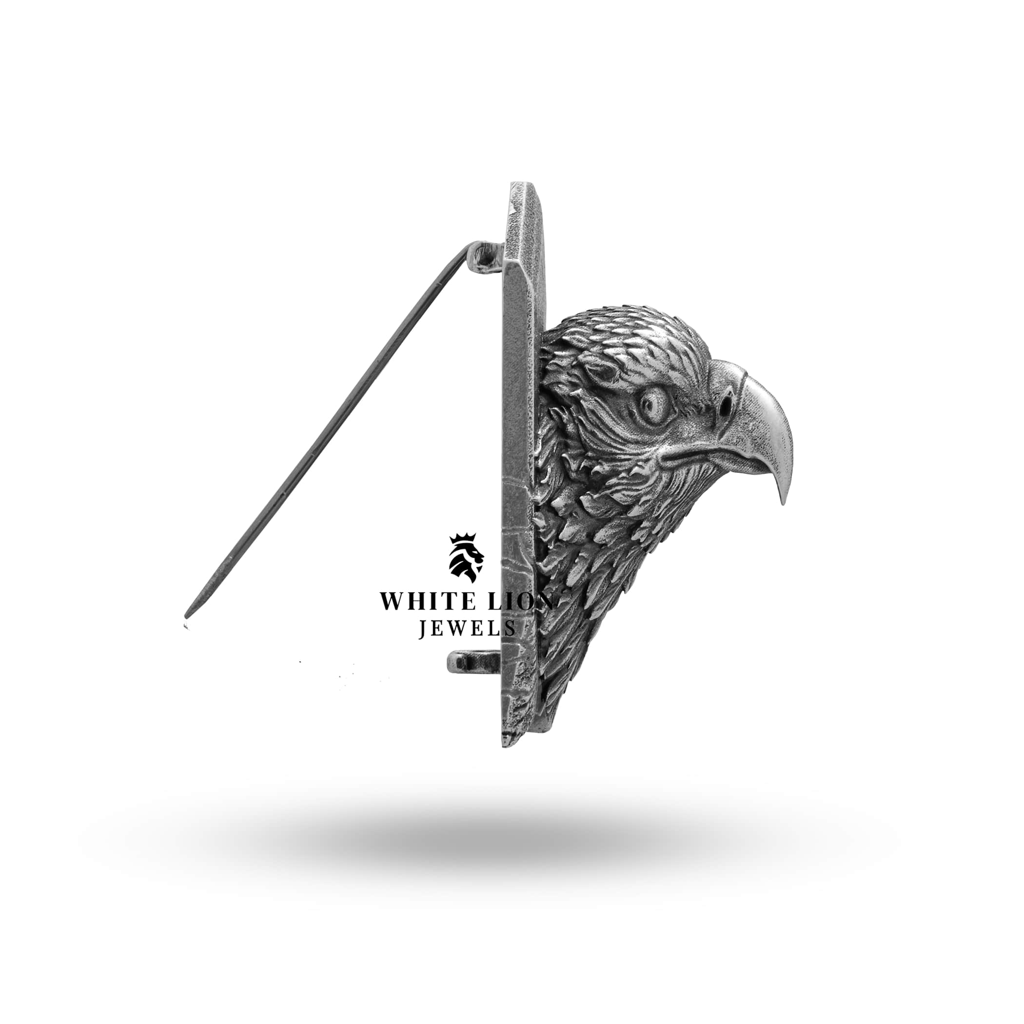 Detailed shot of Falcon Hawk Brooch made of 925 Sterling Silver with a nickel-free finish